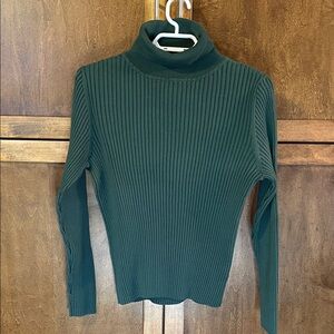 Northern Reflections Forest Green Ribbed Sweater